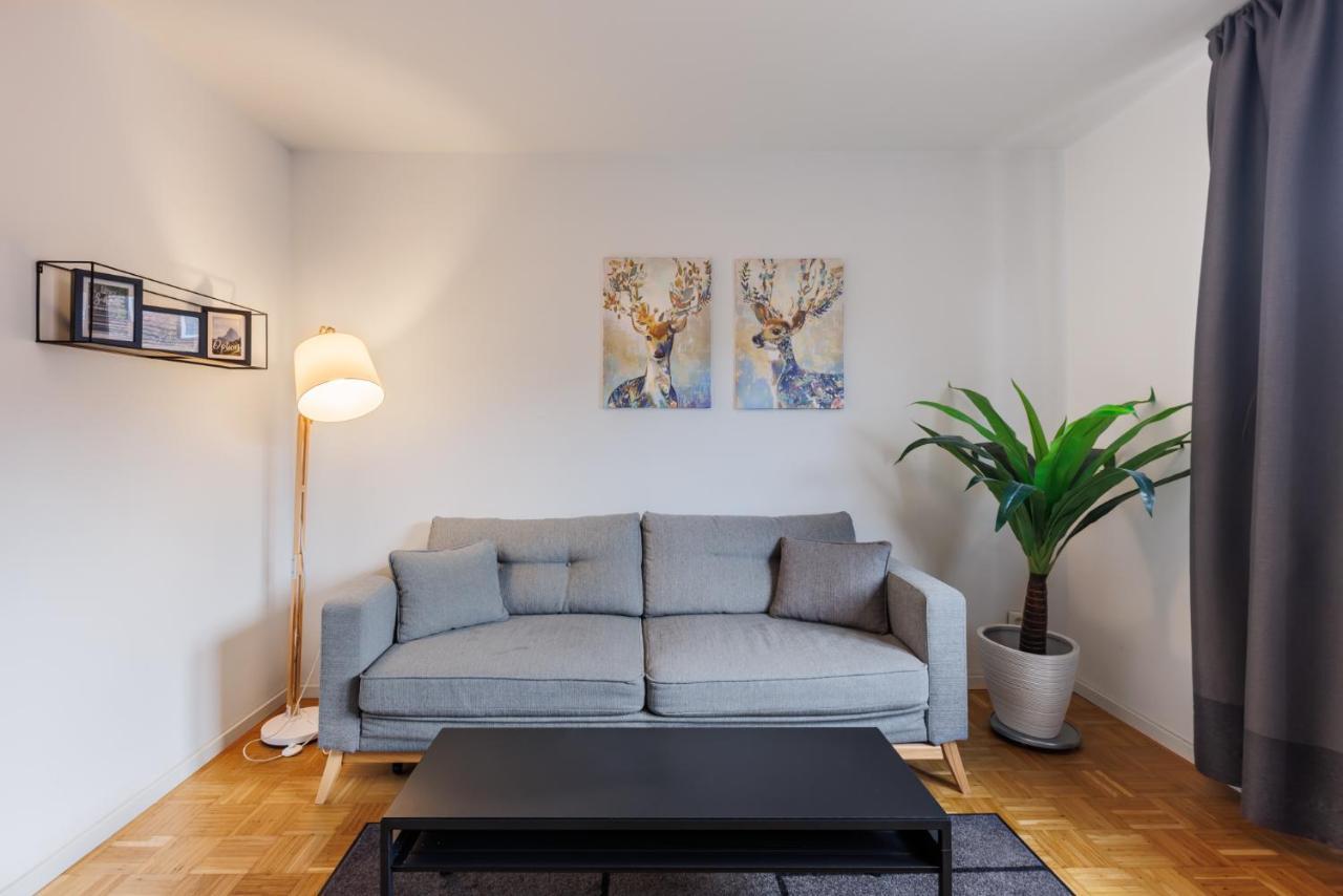 Glueck Auf Appartements Kammerstr. Duisburg Bagian luar foto