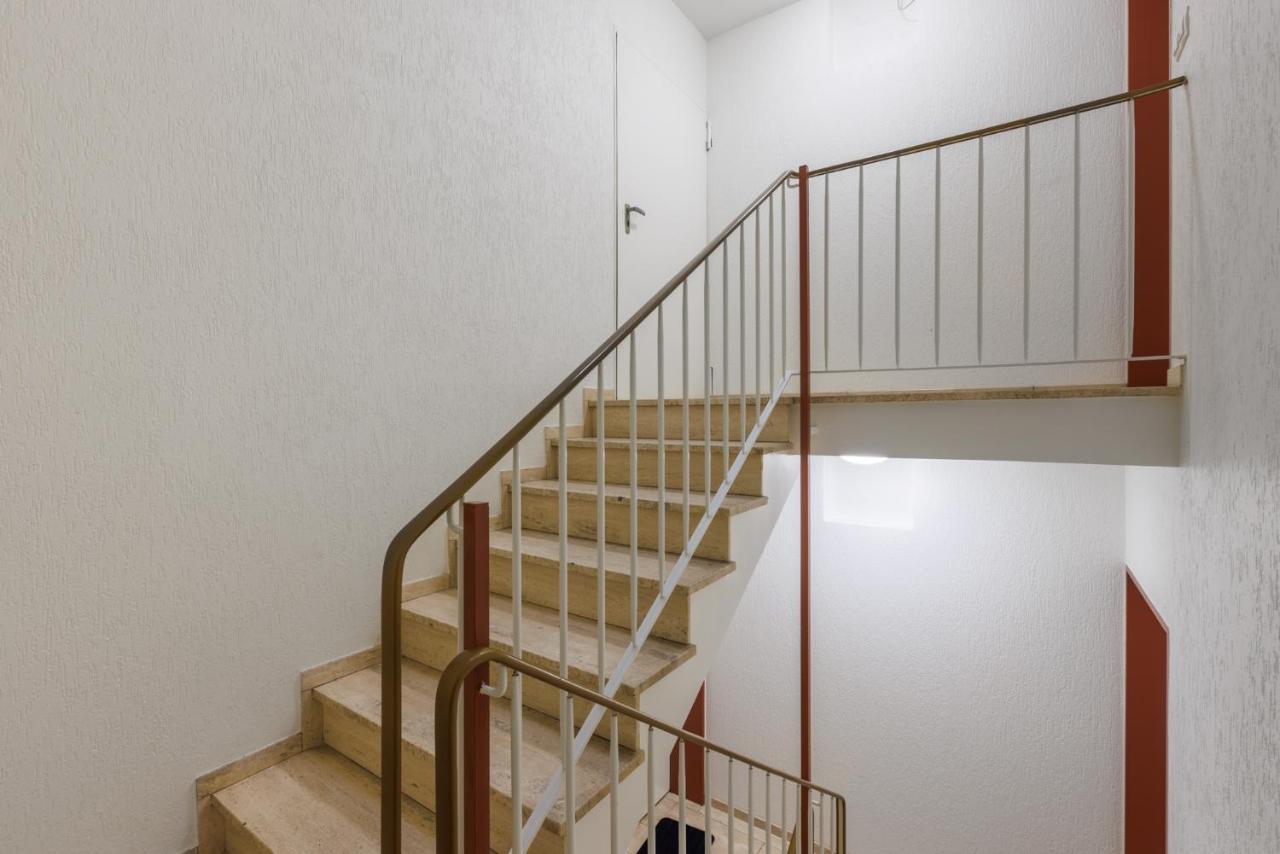 Glueck Auf Appartements Kammerstr. Duisburg Bagian luar foto
