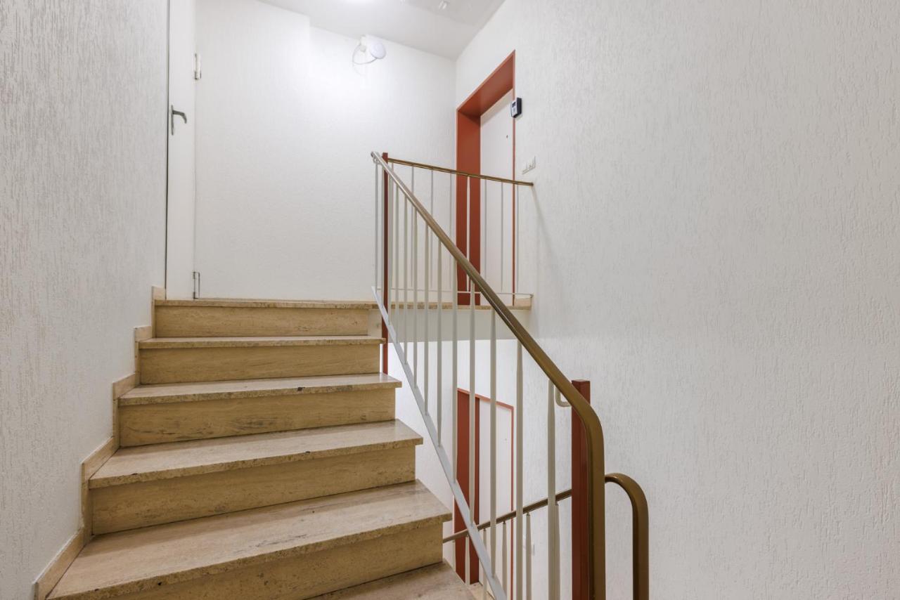 Glueck Auf Appartements Kammerstr. Duisburg Bagian luar foto